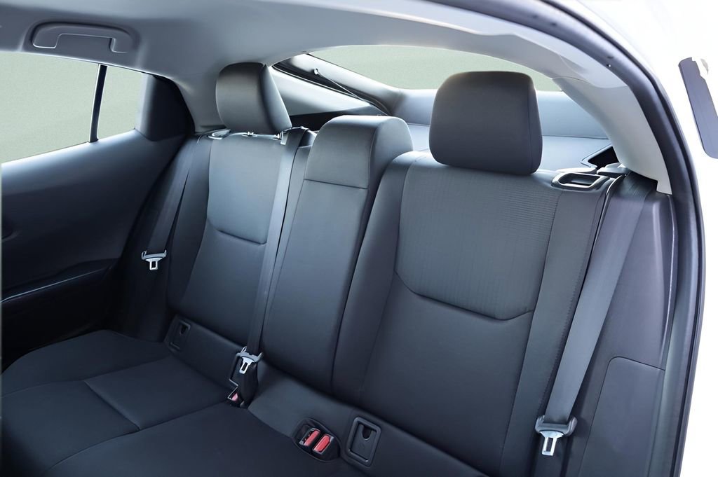 Used 2024 Toyota Prius LE image 20