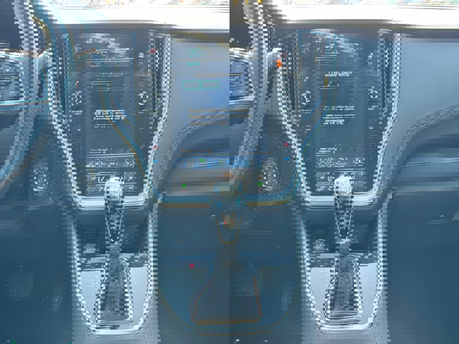 Used 2024 Subaru Outback Premium image 15