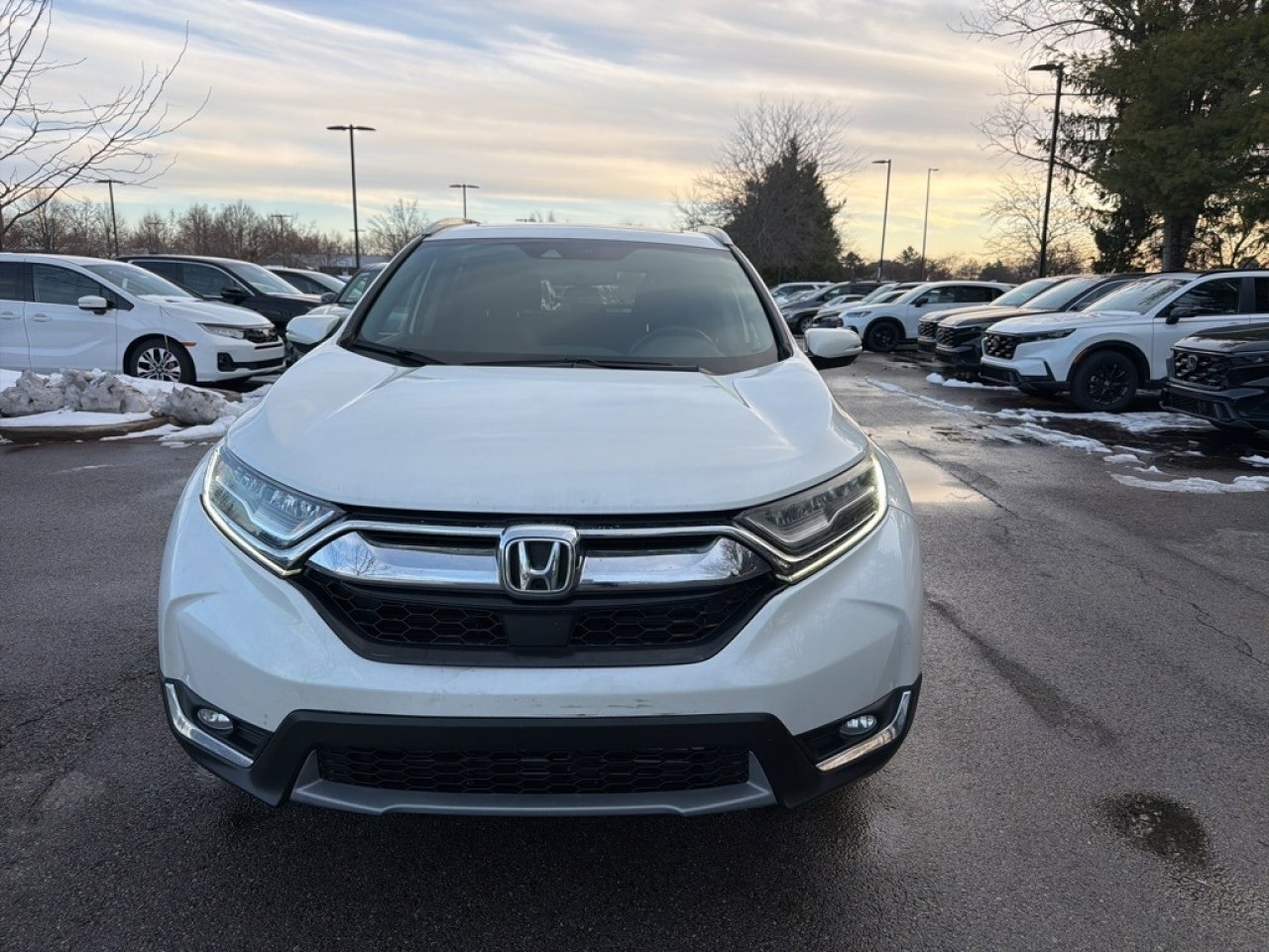Certified 2017 Honda CR-V Touring image 4
