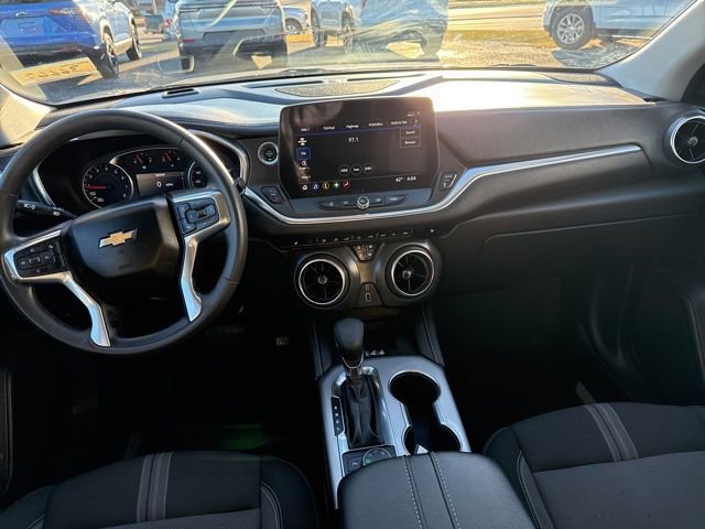 Used 2024 Chevrolet Blazer LT w/ Convenience Package image 20