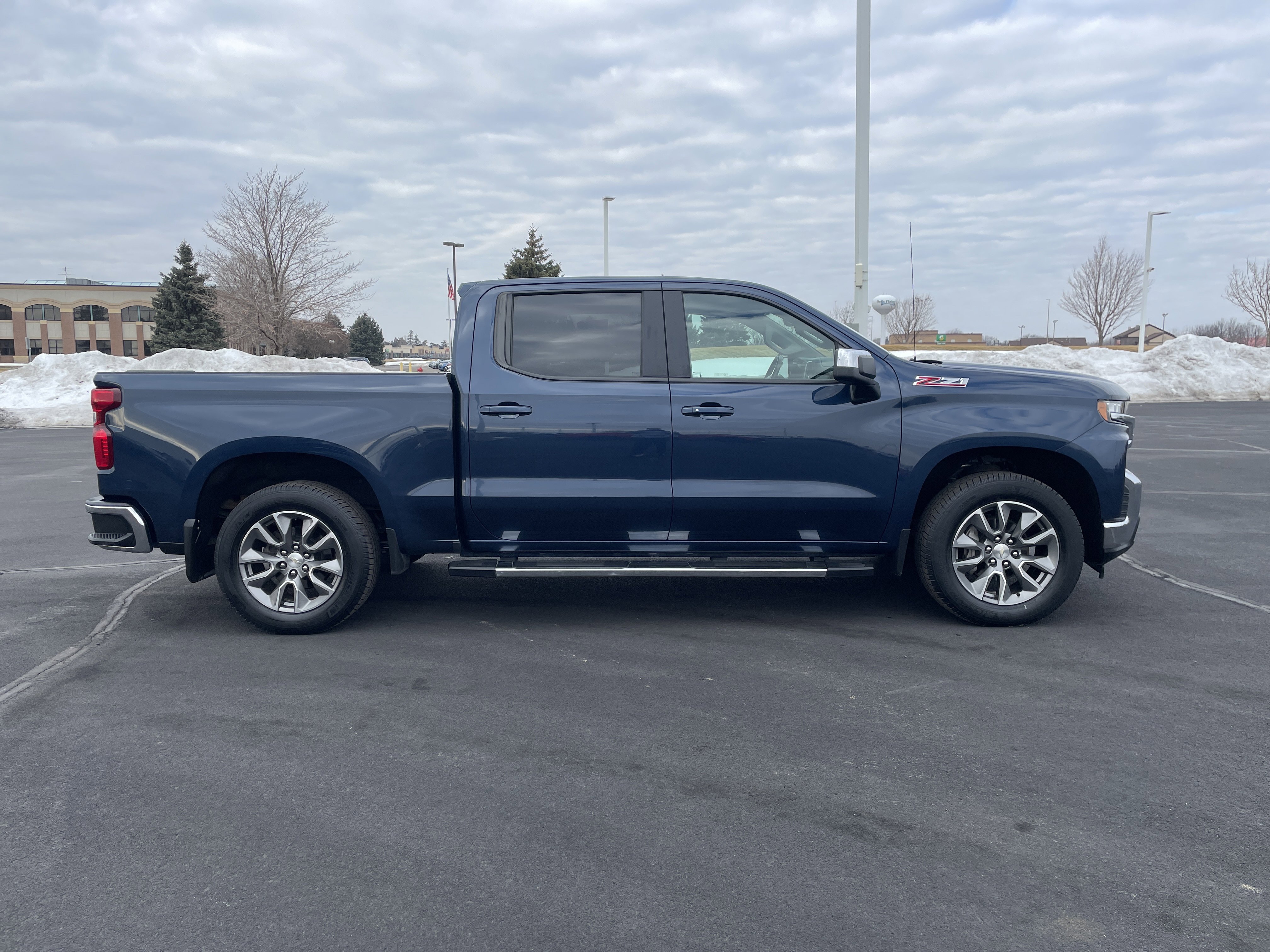 Used 2021 Chevrolet Silverado 1500 LT w/ All Star Edition Plus image 6