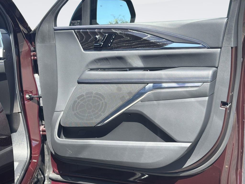Used 2026 Cadillac Escalade IQ Sport 1 AWD/4WD image 33