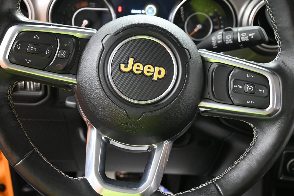 Used 2021 Jeep Wrangler Unlimited Sahara AWD/4WD image 13