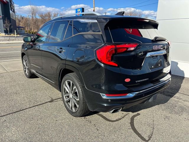 Used 2018 GMC Terrain Denali w/ Advanced Safety Package image 4
