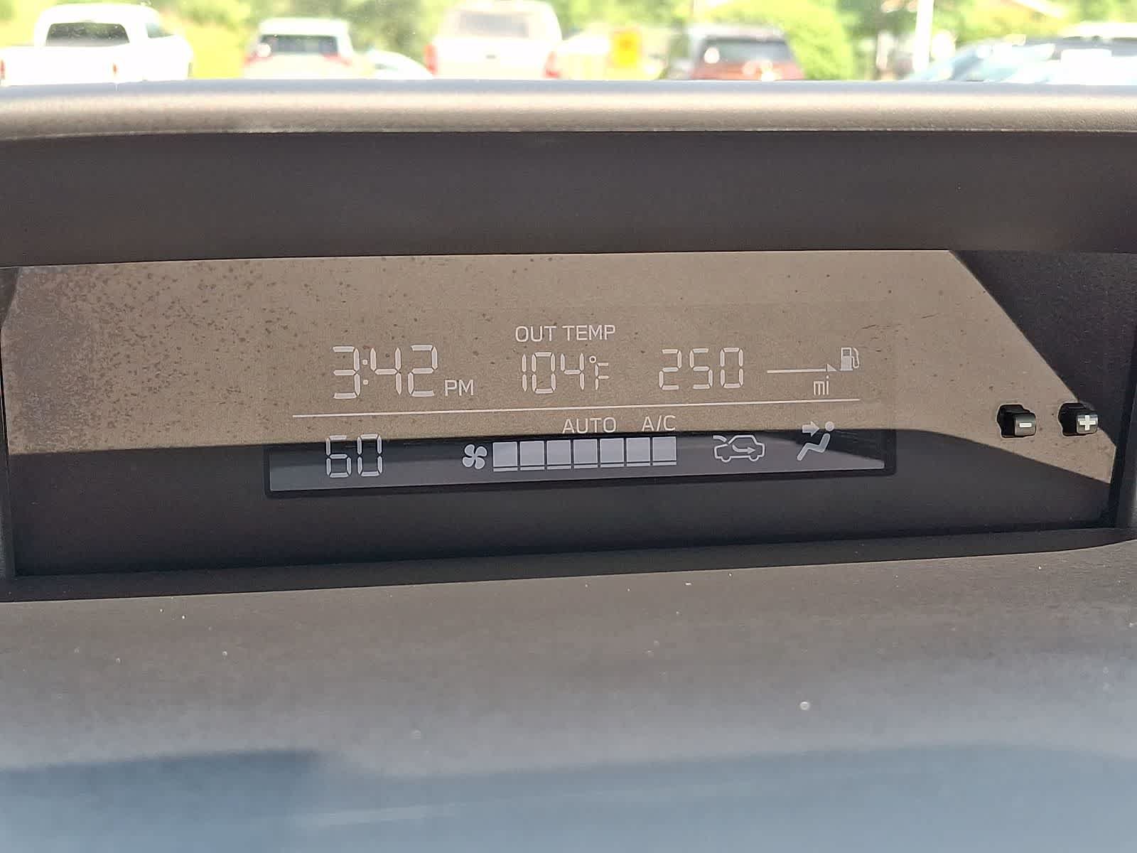 Used 2021 Subaru Crosstrek 2.0i AWD/4WD image 25