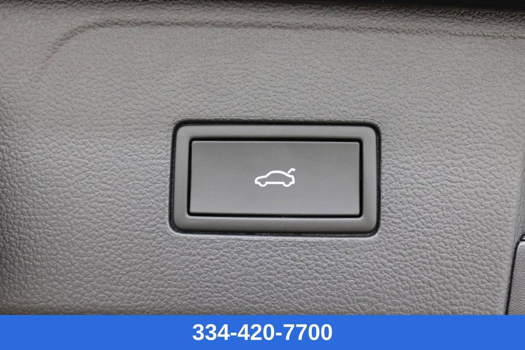 New 2025 Volkswagen Atlas SEL Premium R-Line image 30