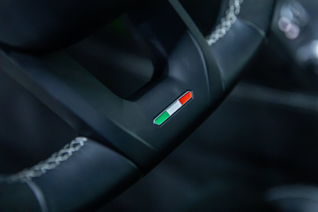 Used 2023 Lamborghini Urus Performante AWD/4WD image 36