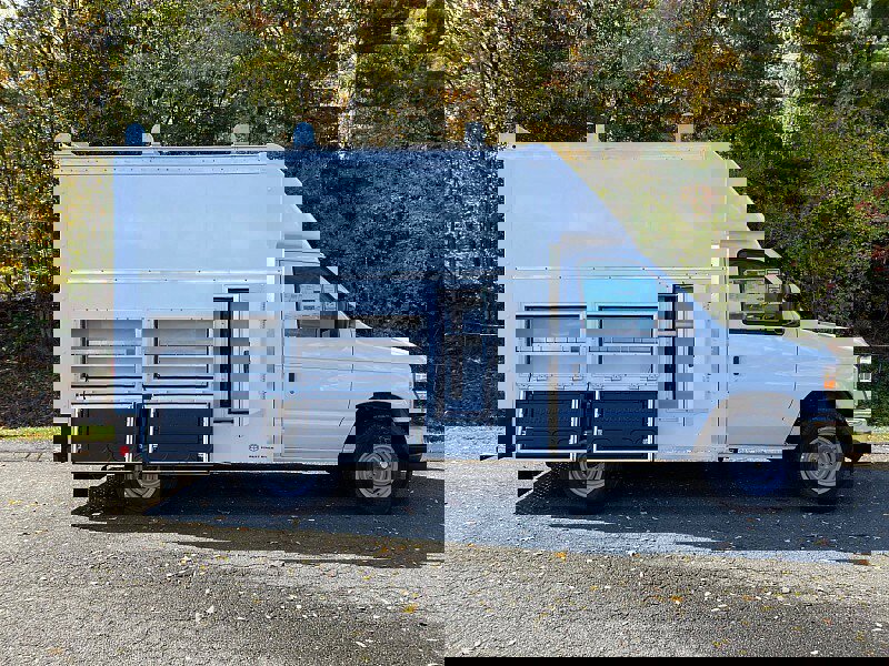 New 2026 Ford E-350 and Econoline 350 Super Duty w/ Power Equipment Group image 5