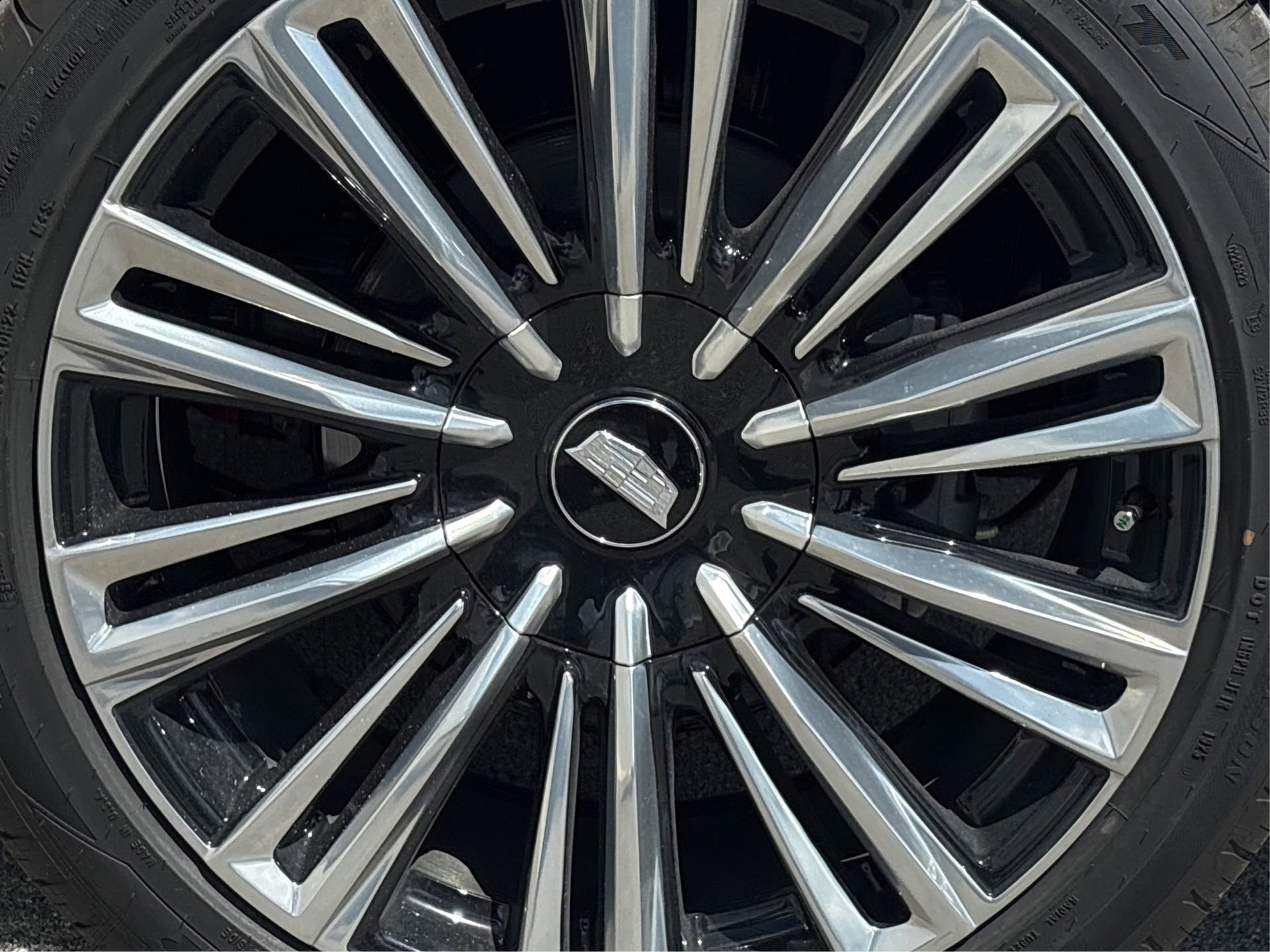 New 2026 Cadillac Vistiq Premium Luxury image 13