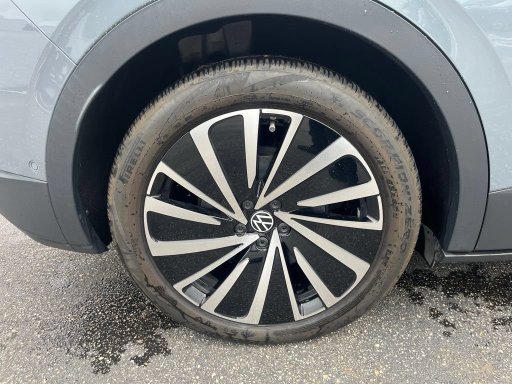 Certified 2024 Volkswagen ID.4 S RWD image 30