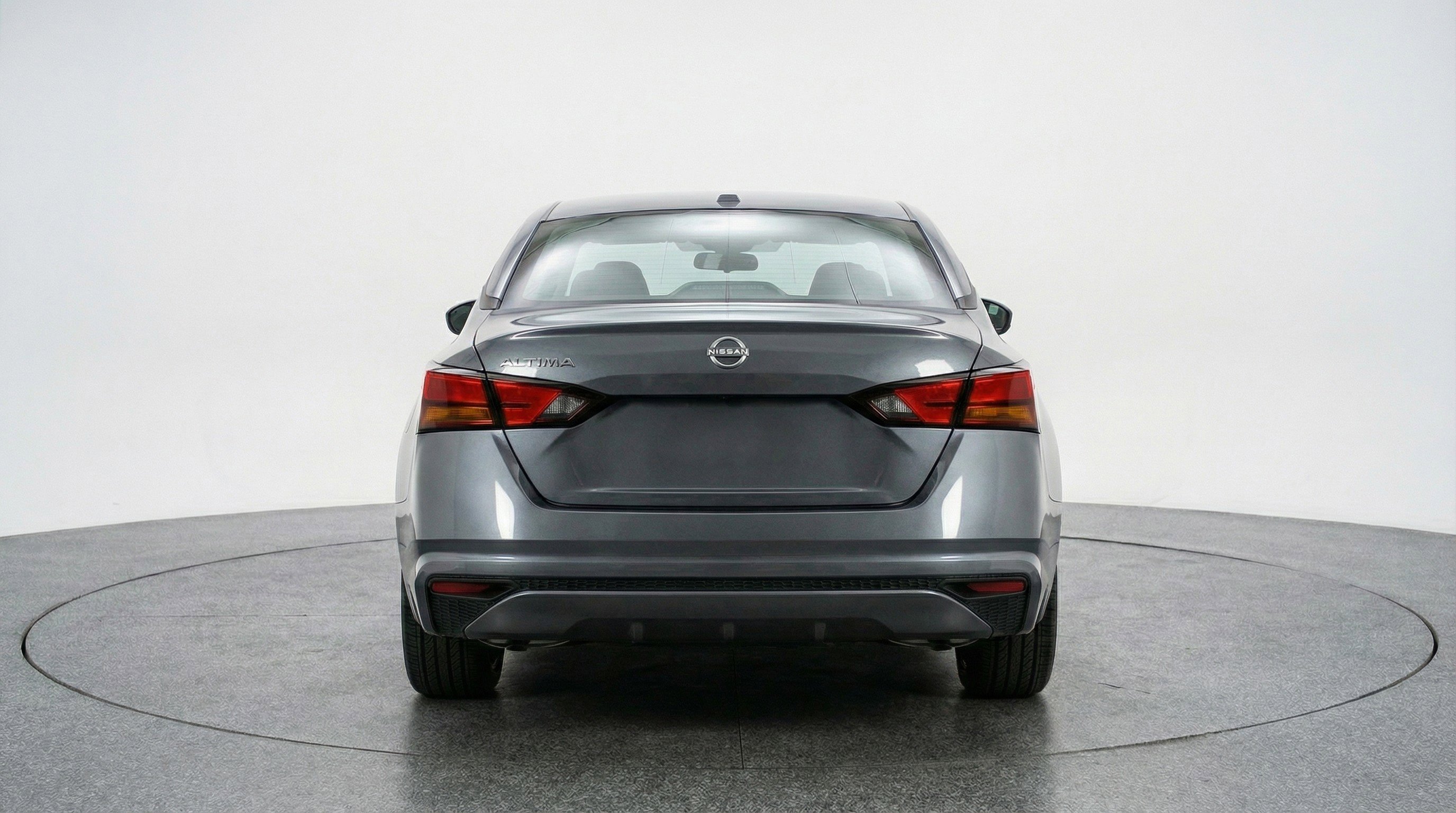 Used 2025 Nissan Altima 2.5 SV image 7