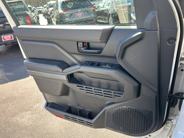 Used 2024 Toyota Tacoma SR5 image 27