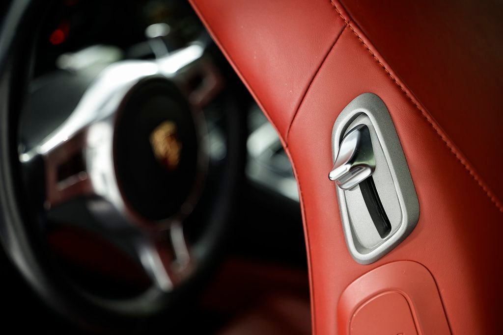 Certified 2015 Porsche 911 Targa 4S AWD/4WD image 24