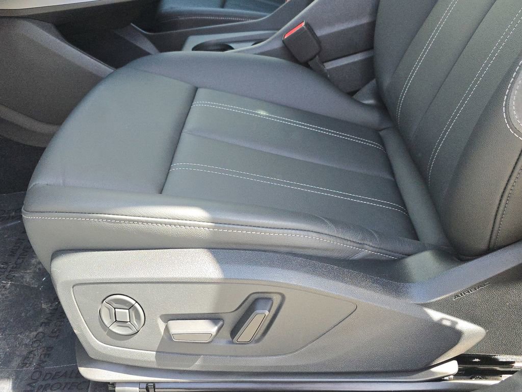 Certified 2023 Audi Q4 e-tron Premium Plus w/ Premium Plus image 17