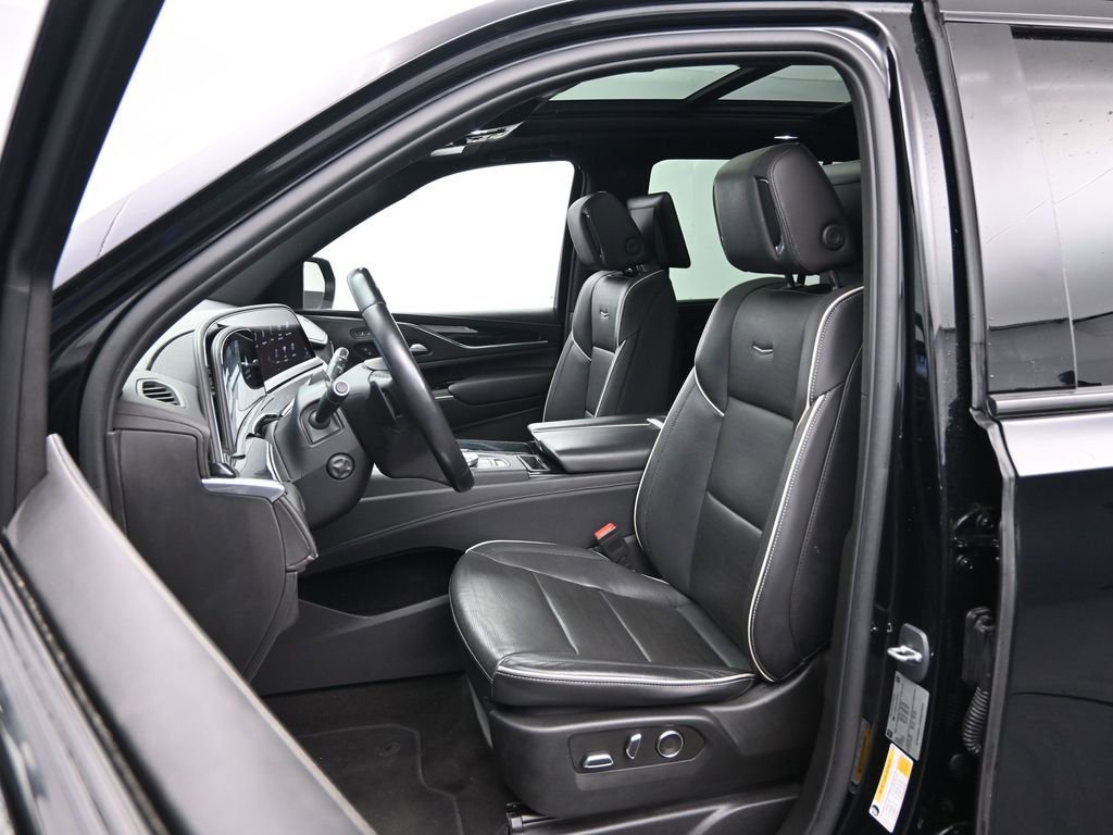 Used 2023 Cadillac Escalade Sport AWD/4WD image 24