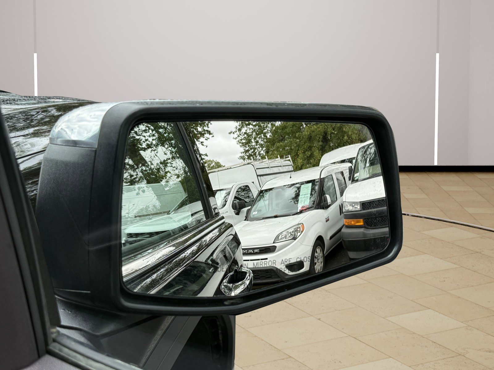 Certified 2025 GMC Sierra 1500 SLT image 57