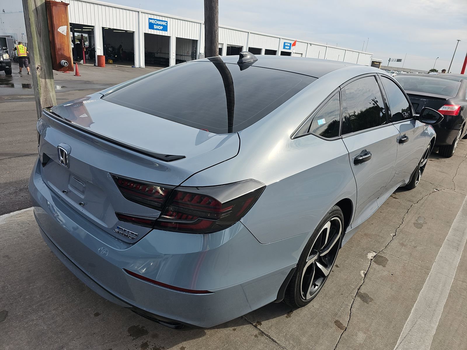 Used 2022 Honda Accord Sport image 9