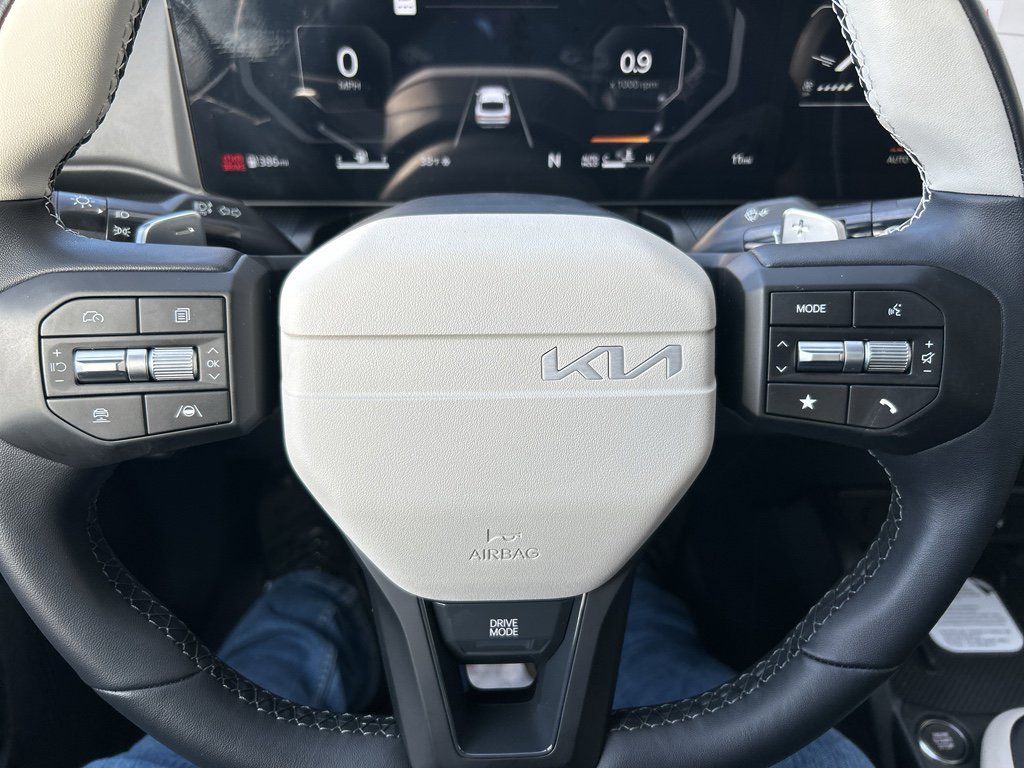 New 2025 Kia K4 GT-Line image 24