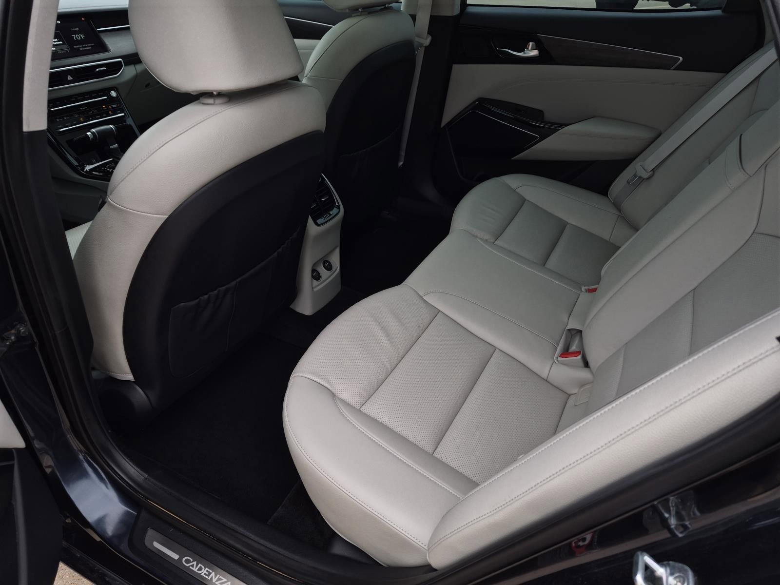Used 2020 Kia Cadenza Technology FWD image 12