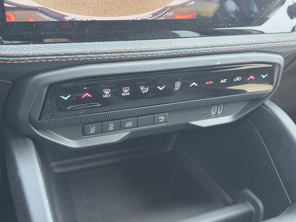 New 2026 Jeep Cherokee Limited AWD/4WD image 17