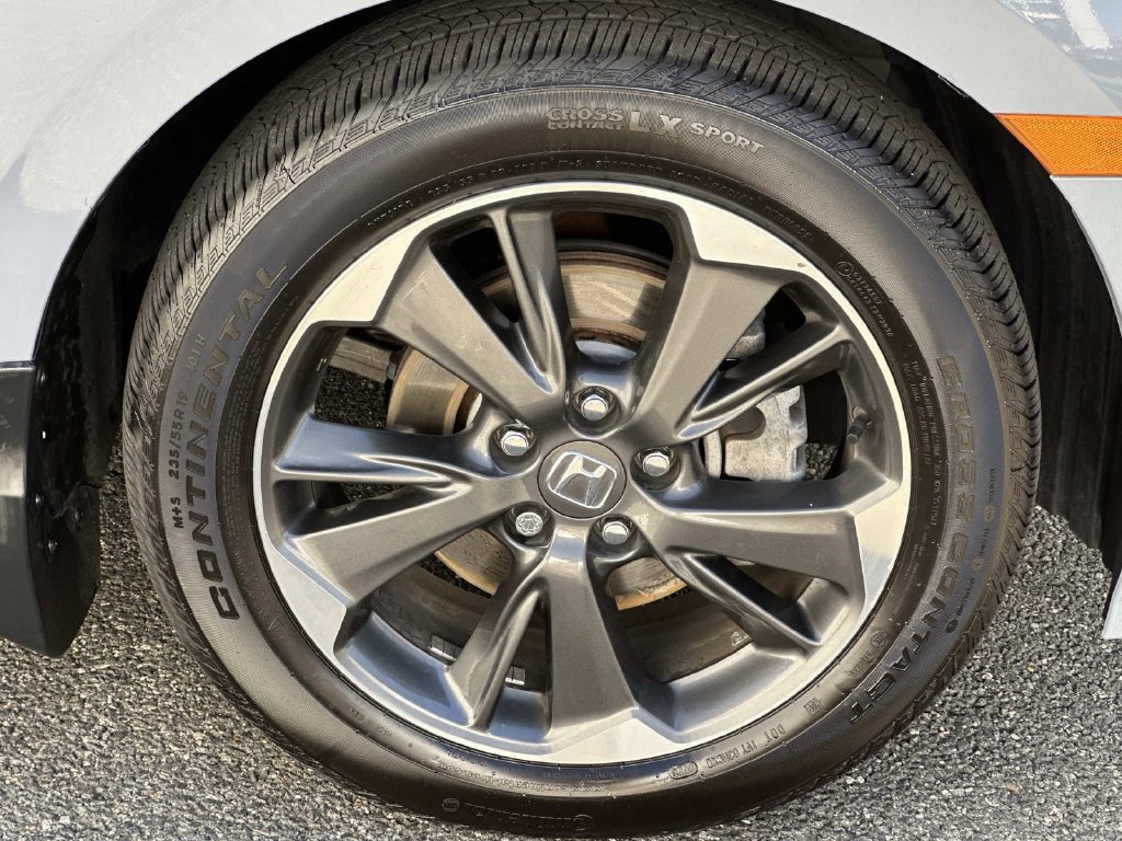 Used 2023 Honda Odyssey Elite image 5