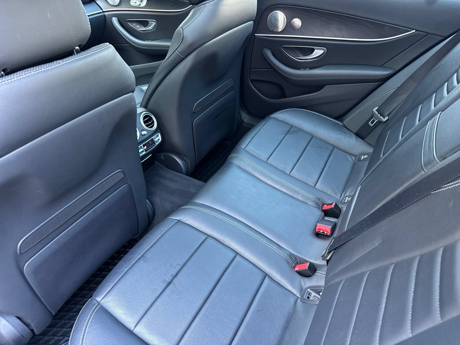 Used 2022 Mercedes-Benz E 450 4MATIC All-Terrain Wagon image 12