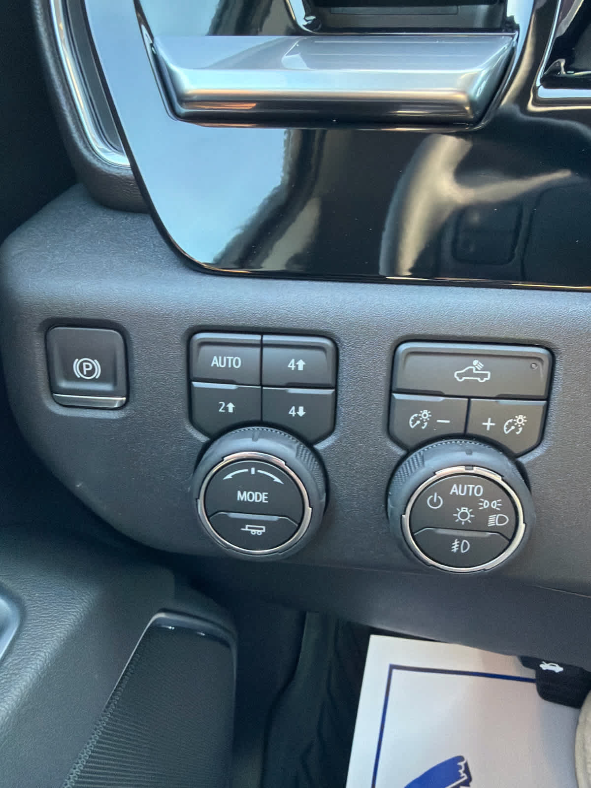 New 2026 Chevrolet Silverado 1500 RST AWD/4WD image 19