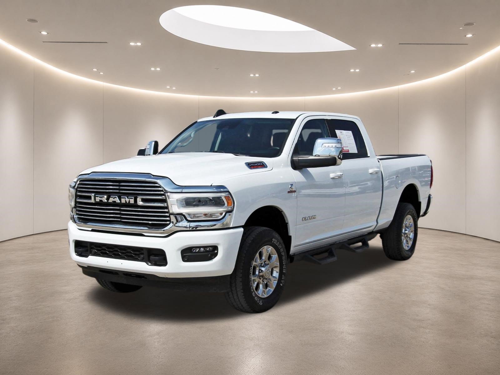 Used 2024 RAM 2500 Laramie w/ Safety Group AWD/4WD image 3