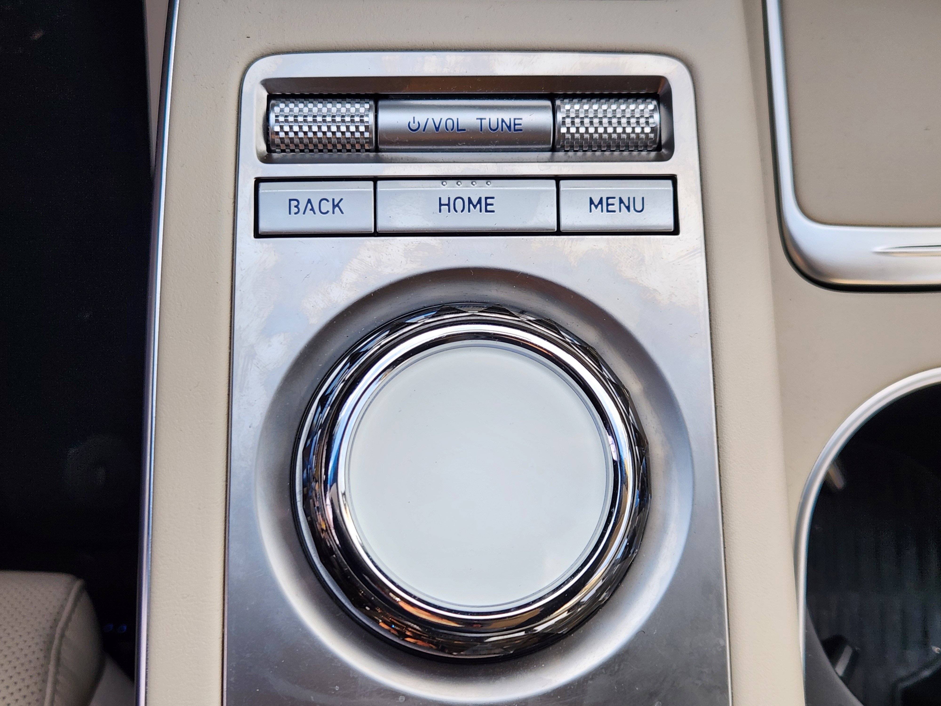 Used 2025 Genesis GV70 2.5T image 22