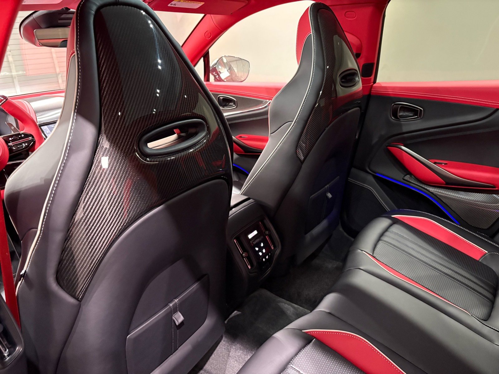 New 2025 Aston Martin DBX 707 image 20