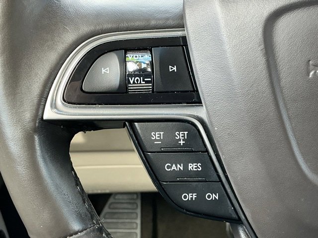 Used 2019 Lincoln Nautilus Reserve image 18
