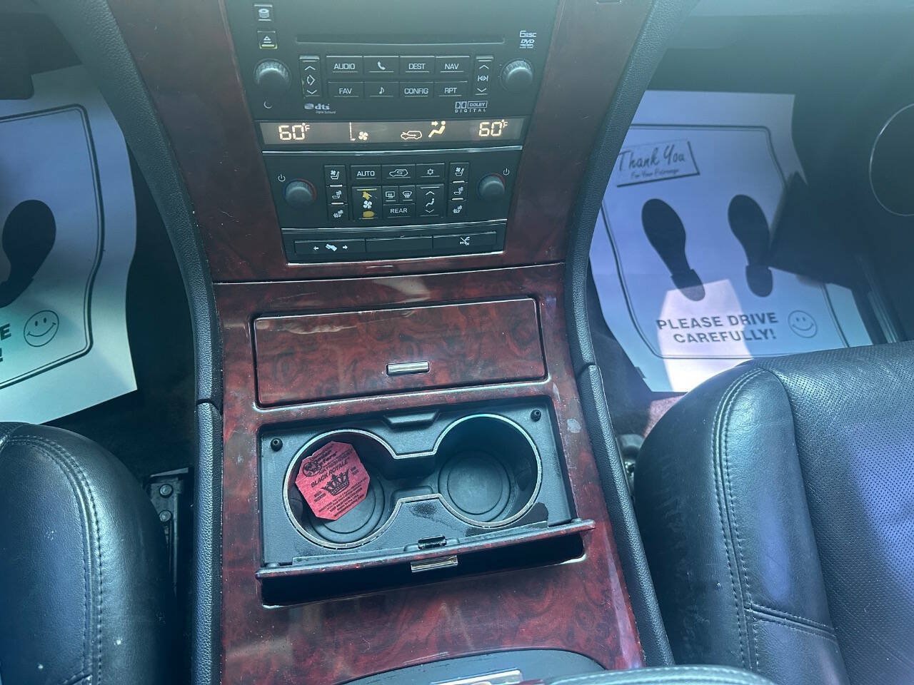 Used 2009 Cadillac Escalade AWD image 19