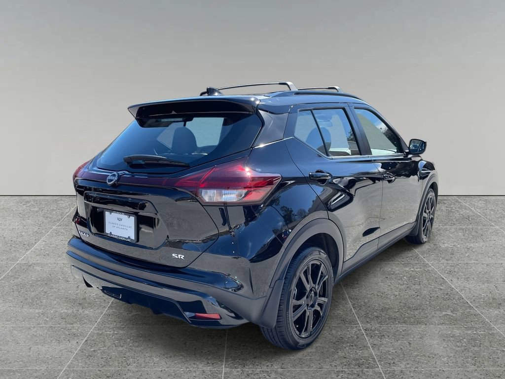 Used 2022 Nissan Kicks SR w/ Premium Package image 5