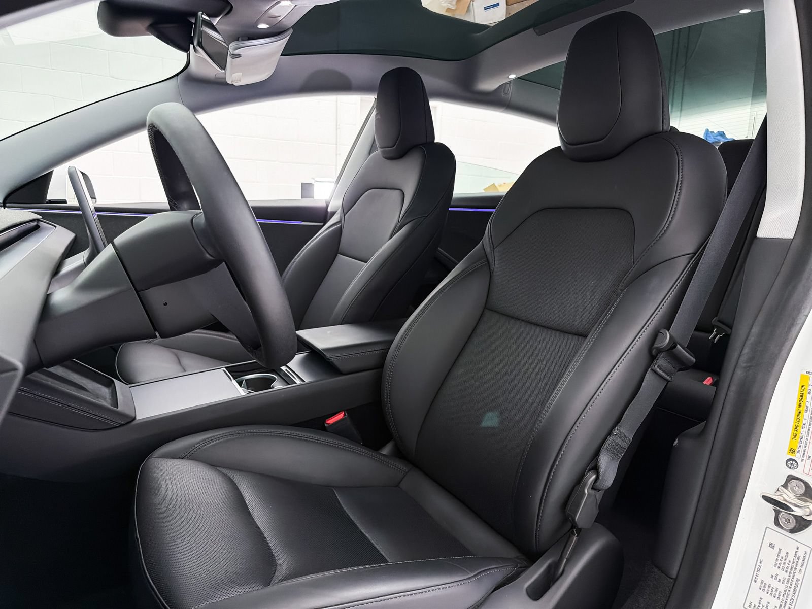 Used 2024 Tesla Model 3 Standard Range RWD image 19