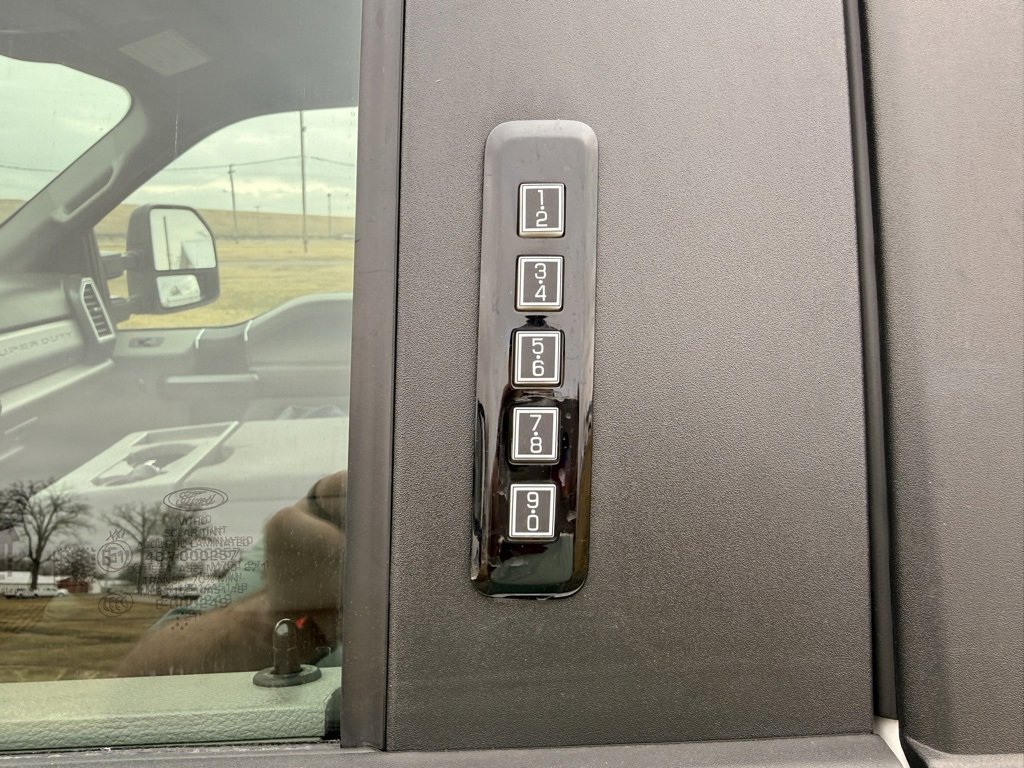 Used 2021 Ford F350 XLT w/ XLT Value Package image 16