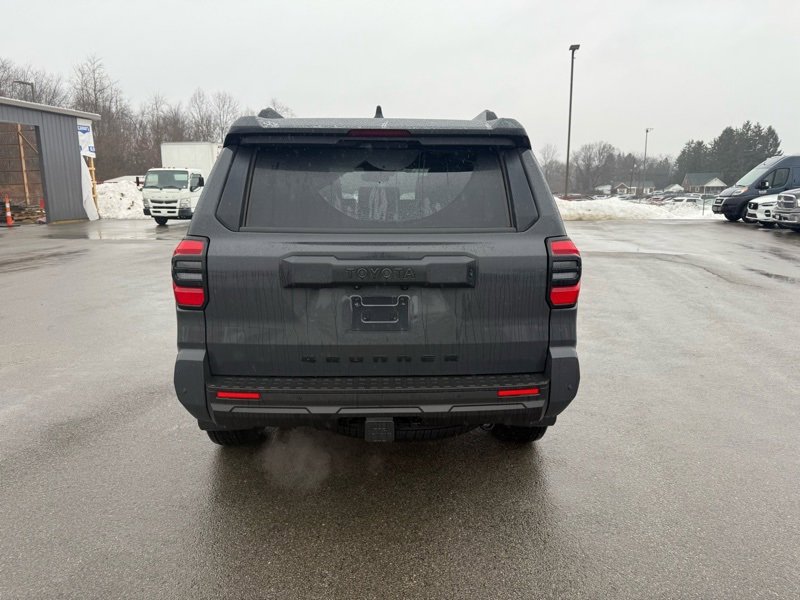 Used 2025 Toyota 4Runner TRD Off-Road Premium w/ Tow Technology Package image 7