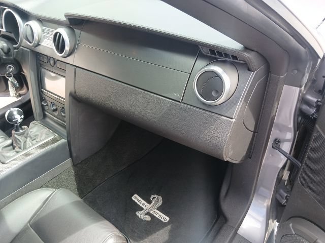Used 2007 Ford Mustang Shelby GT500 RWD image 16