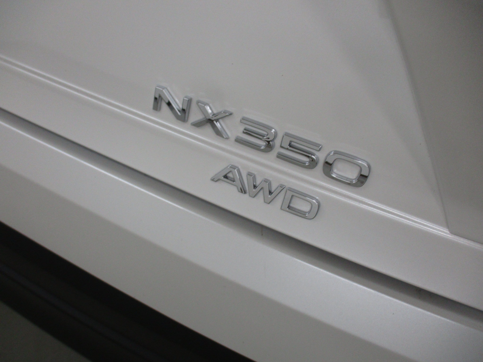 Used 2024 Lexus NX 350 AWD w/ Cold Area Package image 9