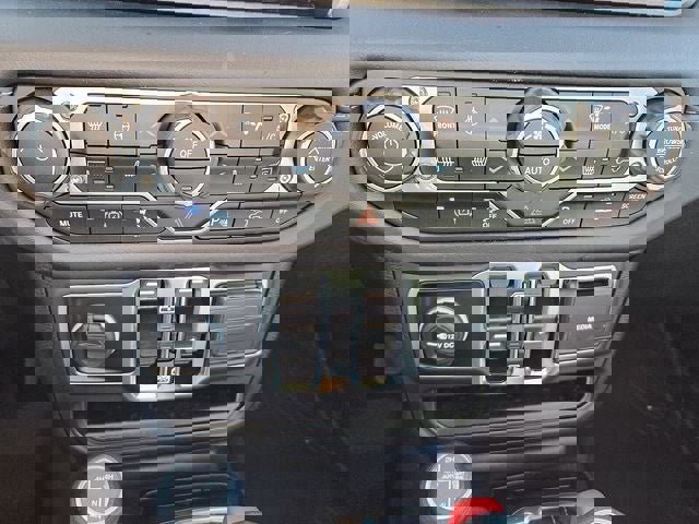 New 2025 Jeep Wrangler Unlimited Sahara w/ Safety Group image 19