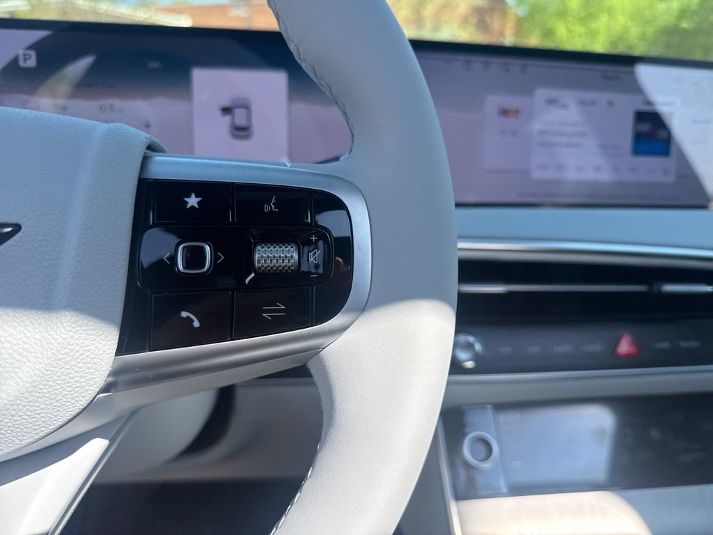 New 2026 Genesis GV70 2.5T Advanced AWD/4WD image 17