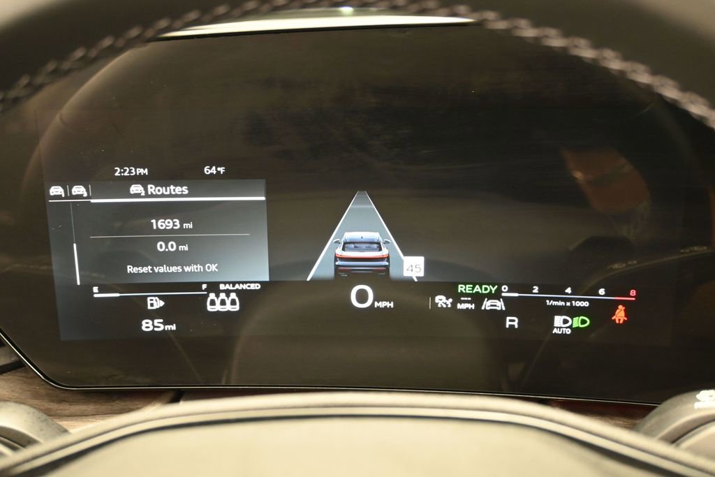 Used 2025 Audi Q5 Prestige AWD/4WD image 21