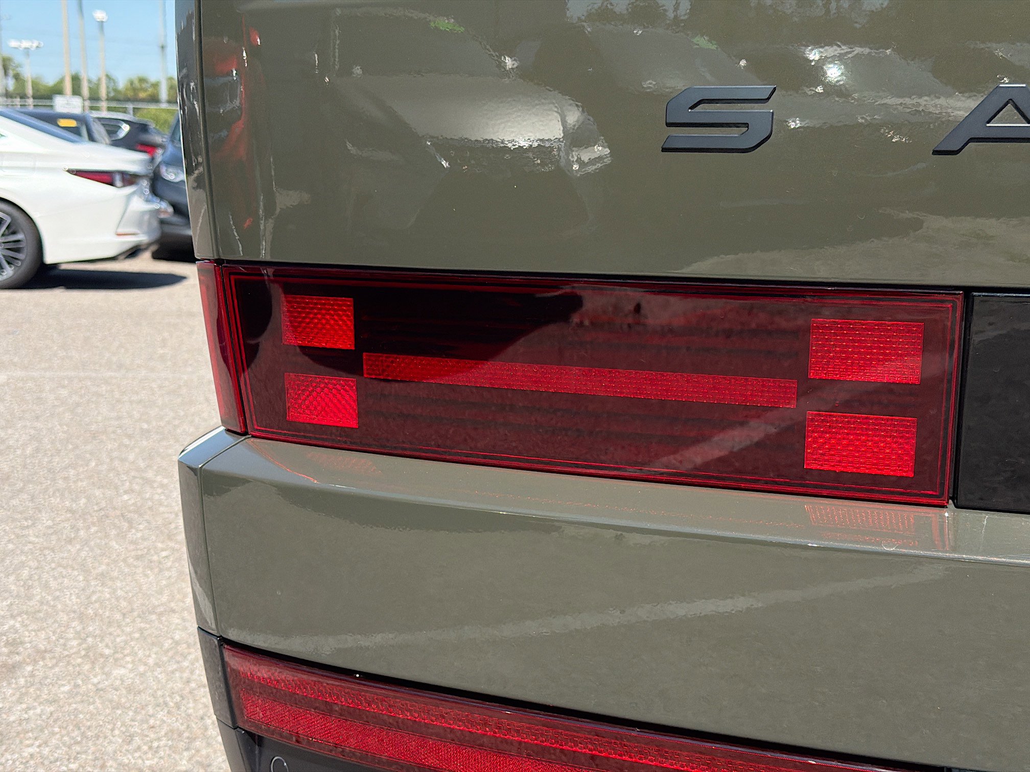 Used 2025 Hyundai Santa Fe Calligraphy FWD image 10