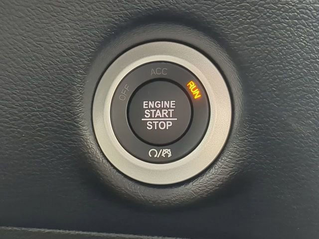 New 2026 Chrysler Voyager LX image 35