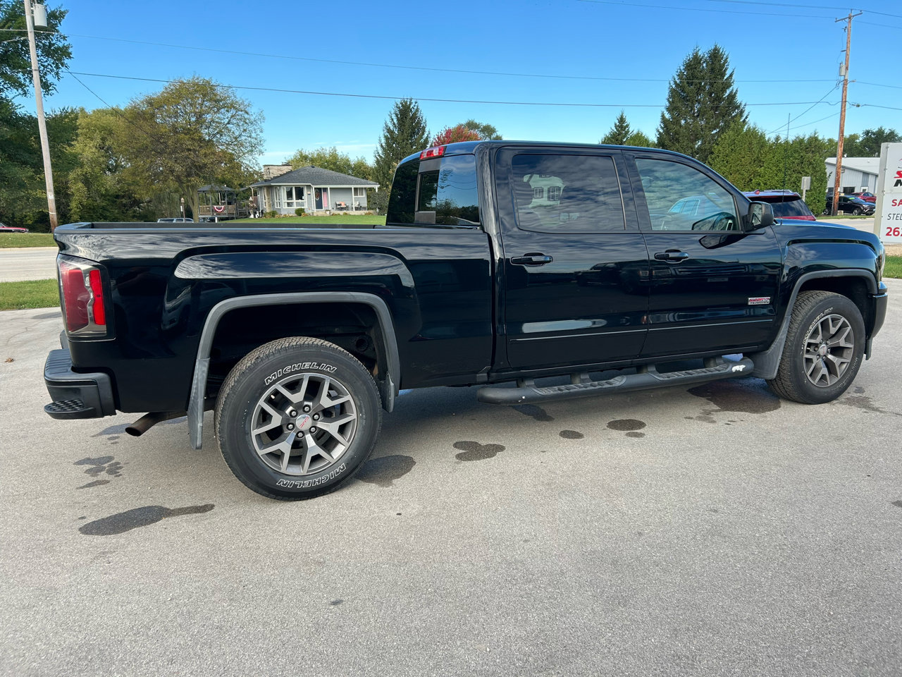 Used 2017 GMC Sierra 1500 SLT image 10