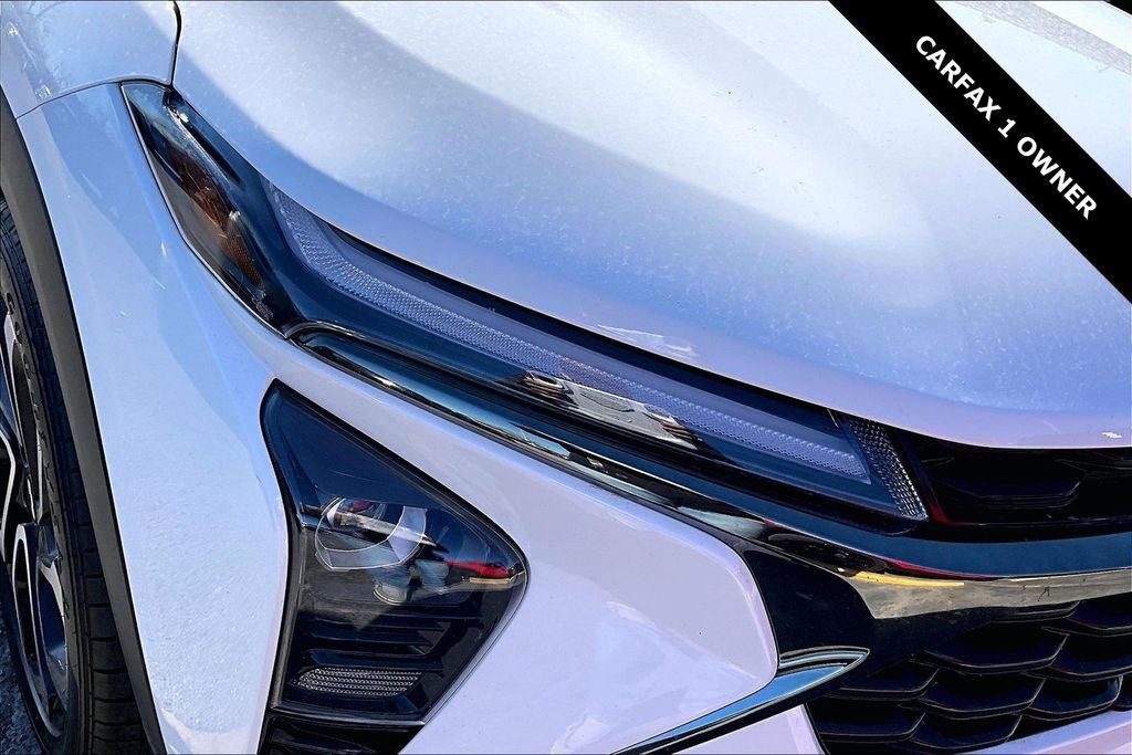 Used 2025 Chevrolet Trax RS w/ Driver Confidence Package image 30