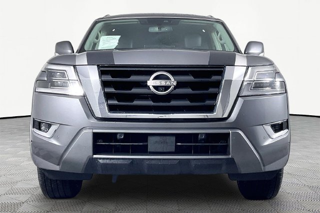 Used 2021 Nissan Armada SL w/ Captain's Chairs Package AWD/4WD image 2