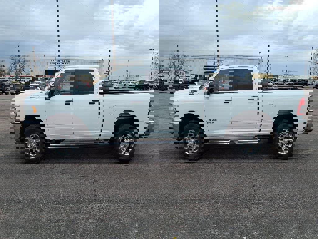 Used 2023 RAM 2500 Big Horn w/ Level 1 Equipment Group image 16