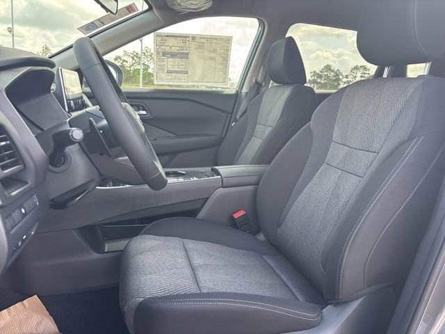 New 2026 Nissan Rogue SV w/ Cold Weather Package image 18