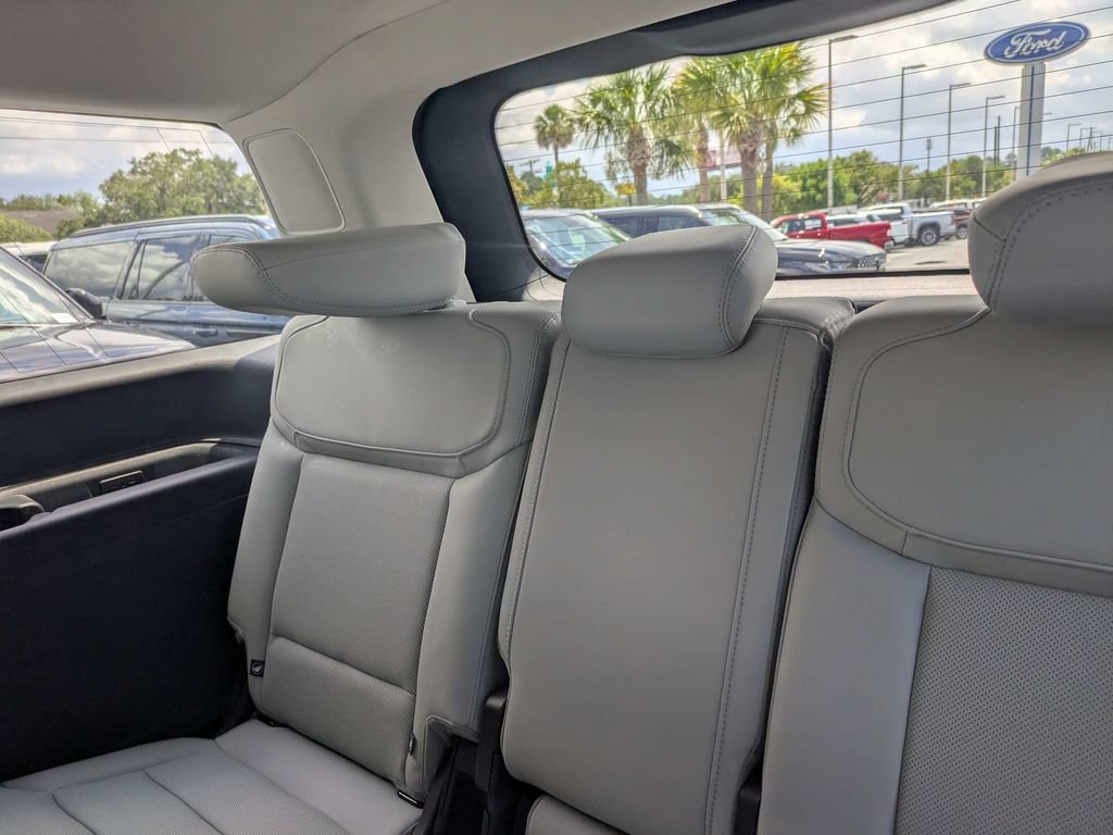 New 2027 Ford Expedition Platinum AWD/4WD image 14