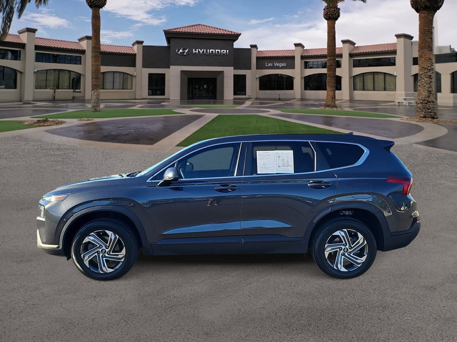Used 2022 Hyundai Santa Fe SE AWD/4WD image 5